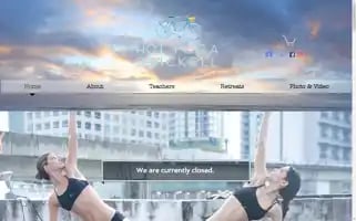 Hotyogabrickell.com Screenshot 2024-05-16 01:56:07