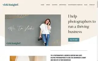 Vickiknights.com Screenshot 2024-07-03 21:12:10