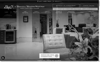 Houstonwestchasedentists.com Screenshot 2024-05-16 02:00:36