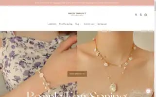 Prettypearlfect.com Screenshot 2024-04-25 10:20:47