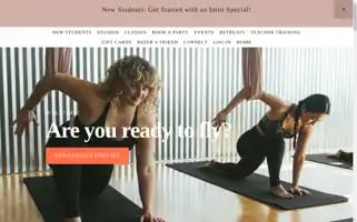 Flightroomseattle.com Screenshot 2024-05-09 18:01:29