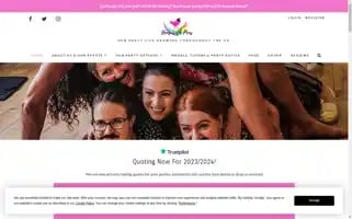 Henswithpens.com Screenshot 2024-06-12 00:51:55