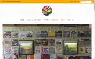 Roundandroundrecords.com Screenshot 2024-05-04 07:55:18
