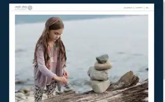 Angiegray.com Screenshot 2024-07-03 03:45:32