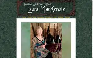 Lauramackenzie.com Screenshot 2024-07-04 17:32:17