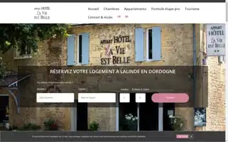 Appart-hotel-lavieestbelle.com Screenshot 2024-04-17 01:04:36