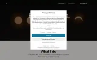 Eatyourmoon.com Screenshot 2024-06-18 04:10:48