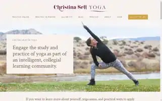 Christinasellyoga.com Screenshot 2024-06-30 13:02:53