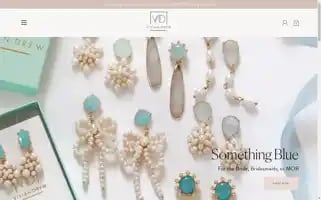 Viviandrew.com Screenshot 2024-05-05 22:57:11